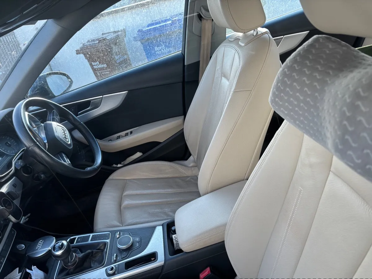 Audi A4 2017 - Image 2