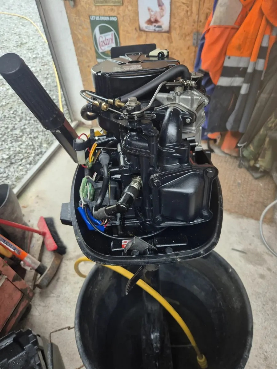 Boat engine Mercury 6 h - Image 2