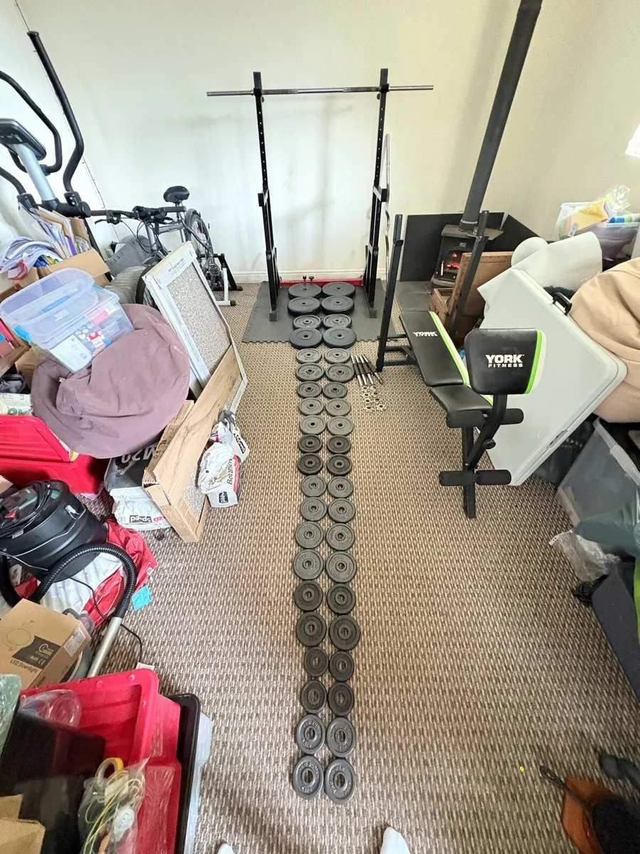 Home Gym with Bench - Image 1