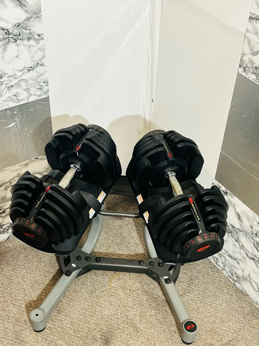 BOWFLEX 40 KG ADJUSTABLE DUMBBELLS WITH STAND - Image 3