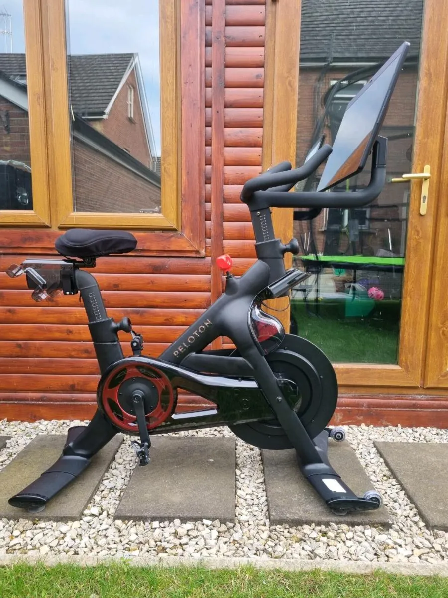 Peloton plus bike - Image 3