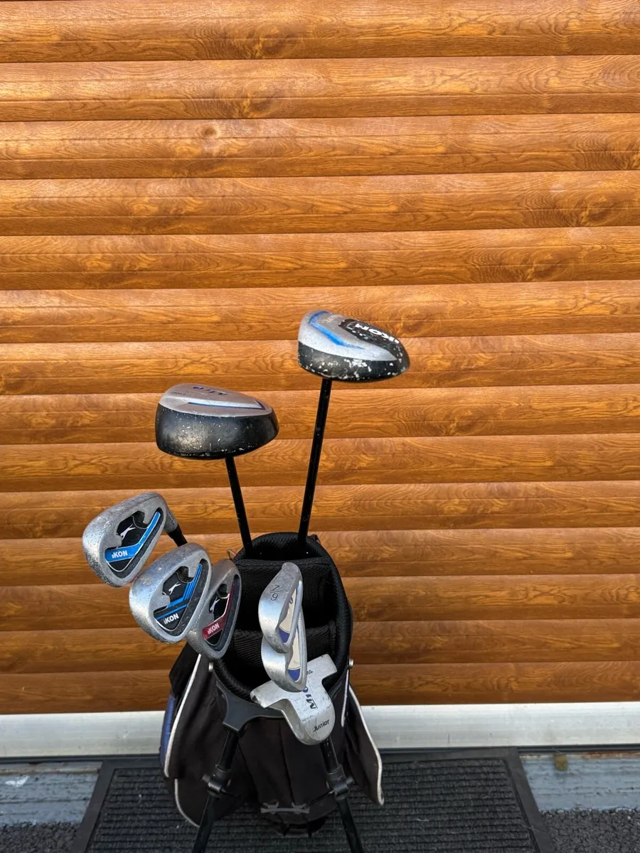 Ben Sayers Junior Golf club set - Image 1