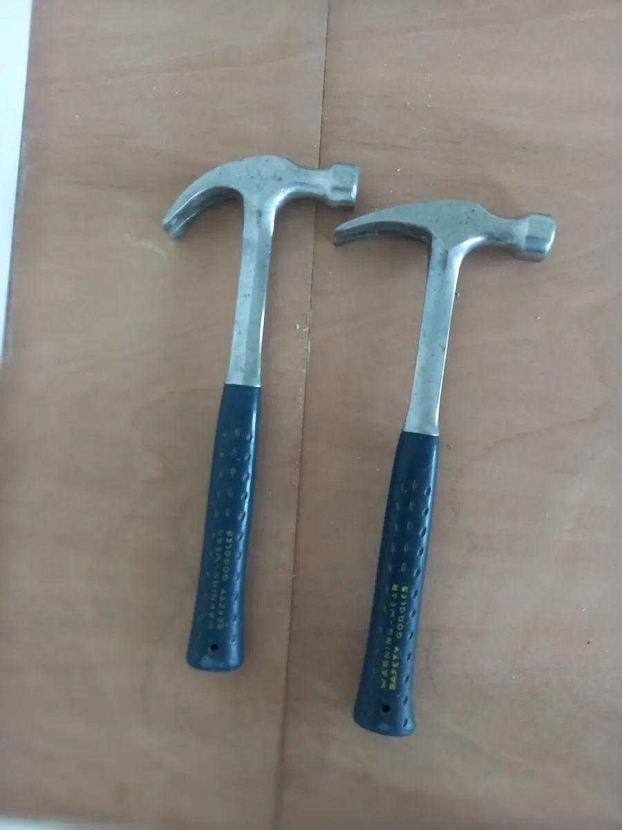 2 estwing hammers. - Image 1
