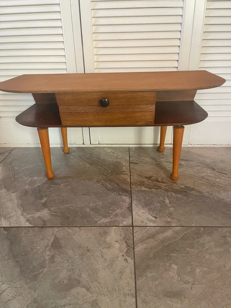 Mid century pot : lamp table - Image 1