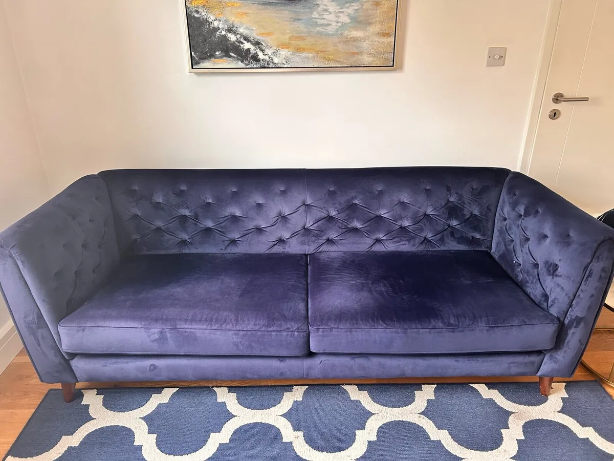 Couch - Image 1