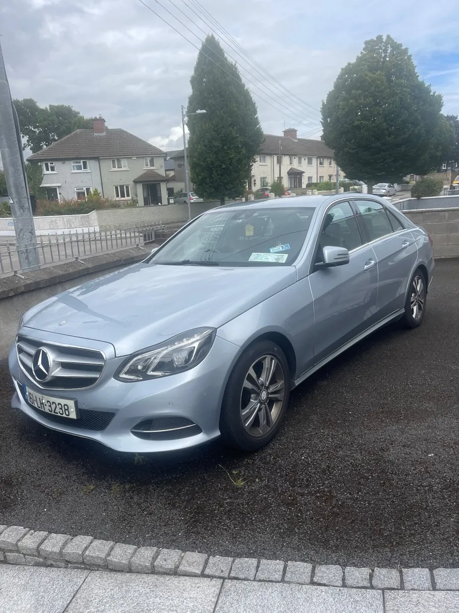 Mercedes-Benz E-Class 2016 - Image 2