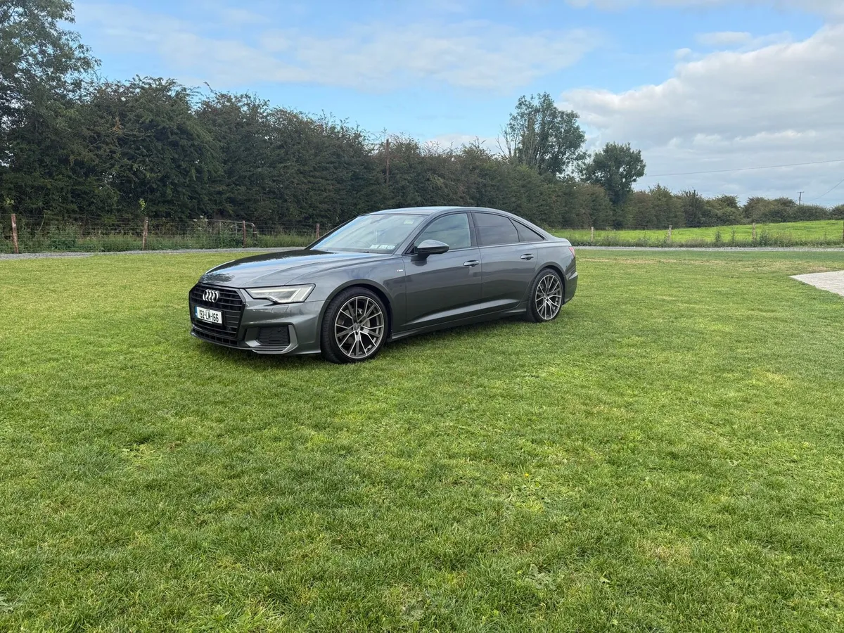 Audi A6 Black Edition 204bhp - Image 2