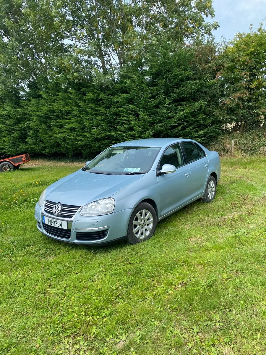 Volkswagen Jetta - Image 2