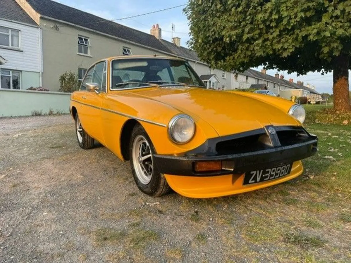 MGB GT - Image 1