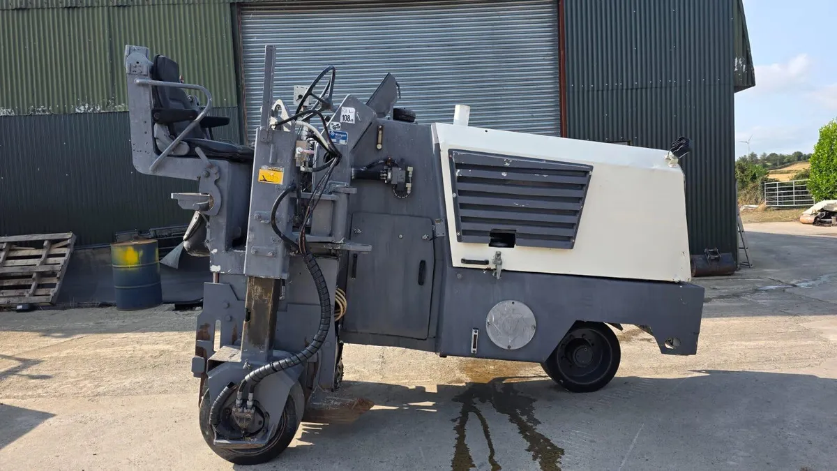 Wirtgen W500 Planer For Sale - Image 1