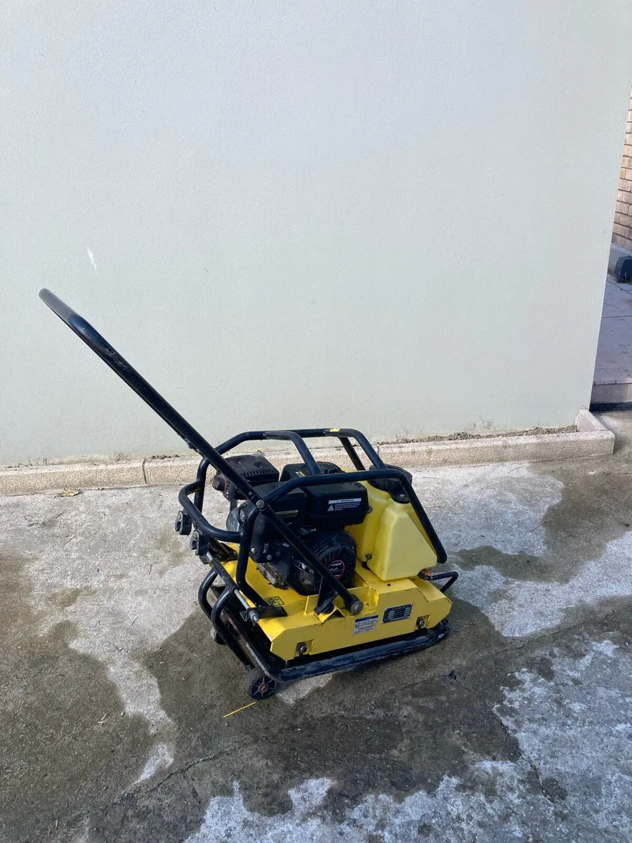 Wacker - Image 1