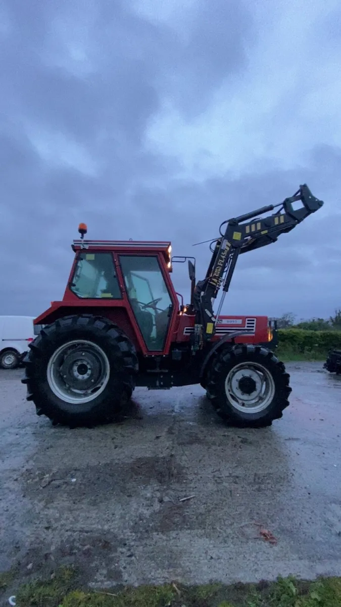 2019 Tumosan 8095 - Image 2
