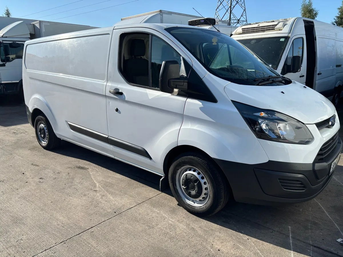 Ford Custom LWB 2016 - Image 1