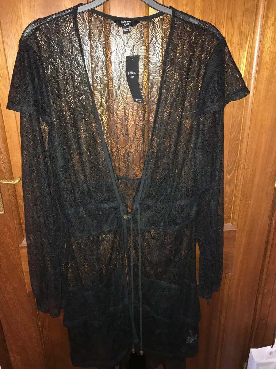 Ladies long sleeve top - Image 1