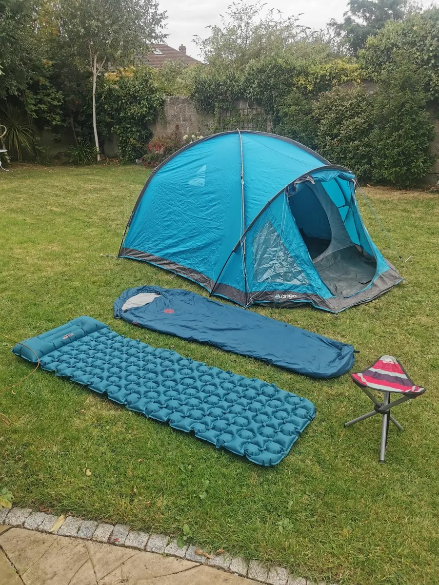 Festival Set, tent, sleeping bag, mattress, stool - Image 1