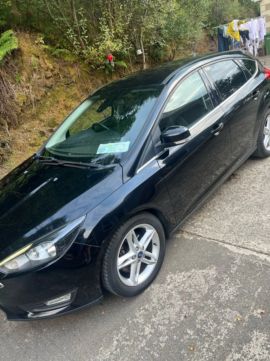162 Black Diesel Ford Focus - Image 4