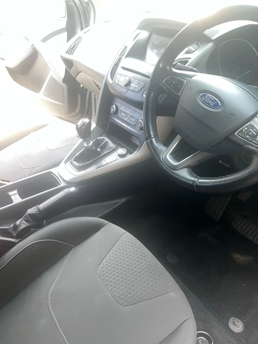 162 Black Diesel Ford Focus - Image 4