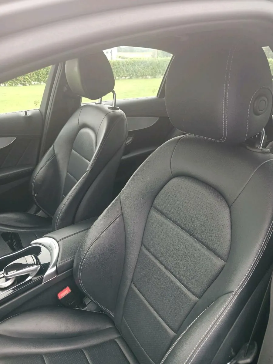 Mercedes Benz C180 AMG - Image 3
