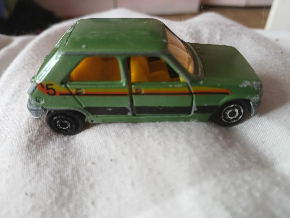 Sport and hobbies - Image 1