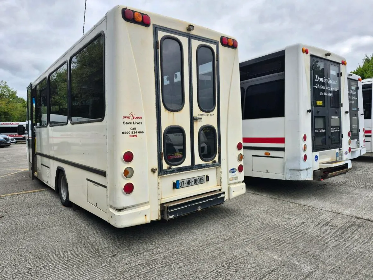 2007 Iveco daily 26 seater cvrt 10/25 tax 09/25 - Image 2