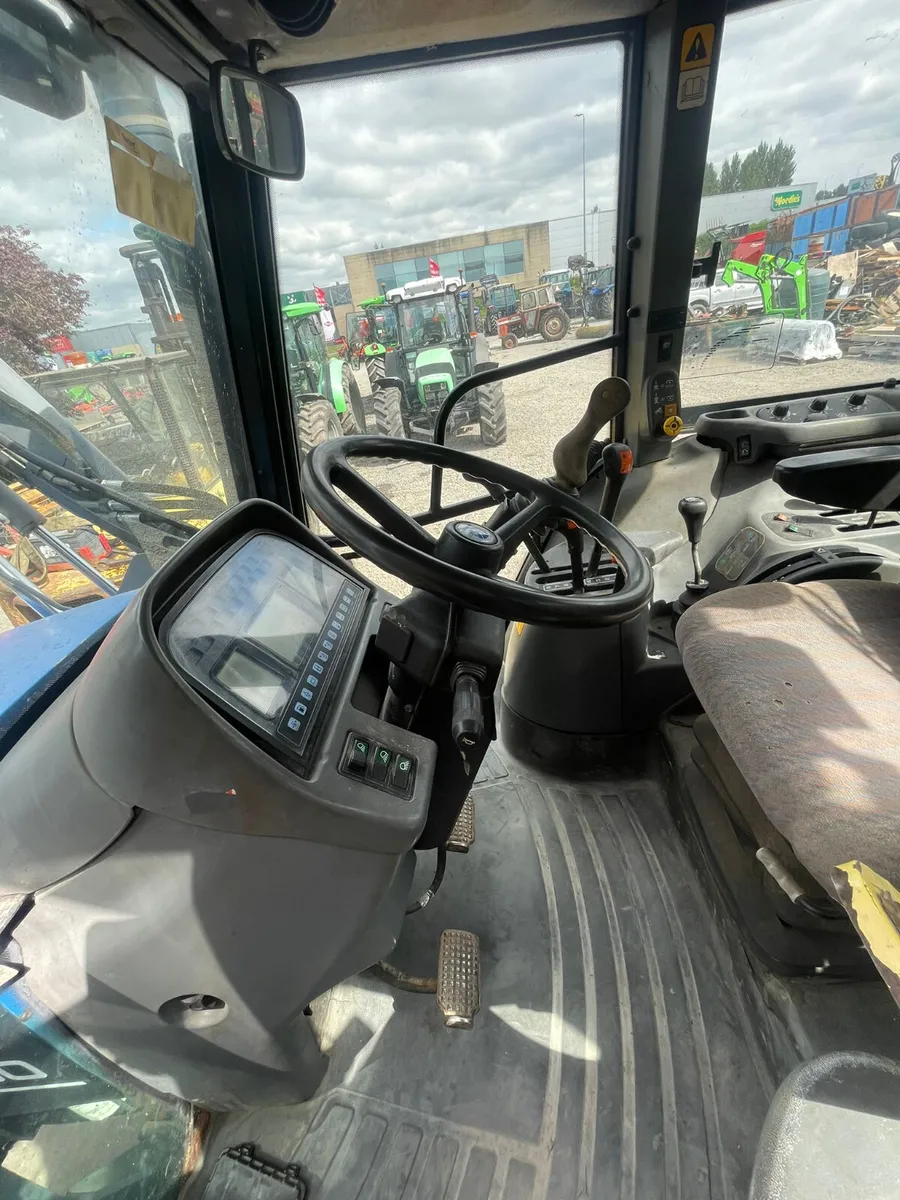 New Holland TS100 & Headcutter - Image 4