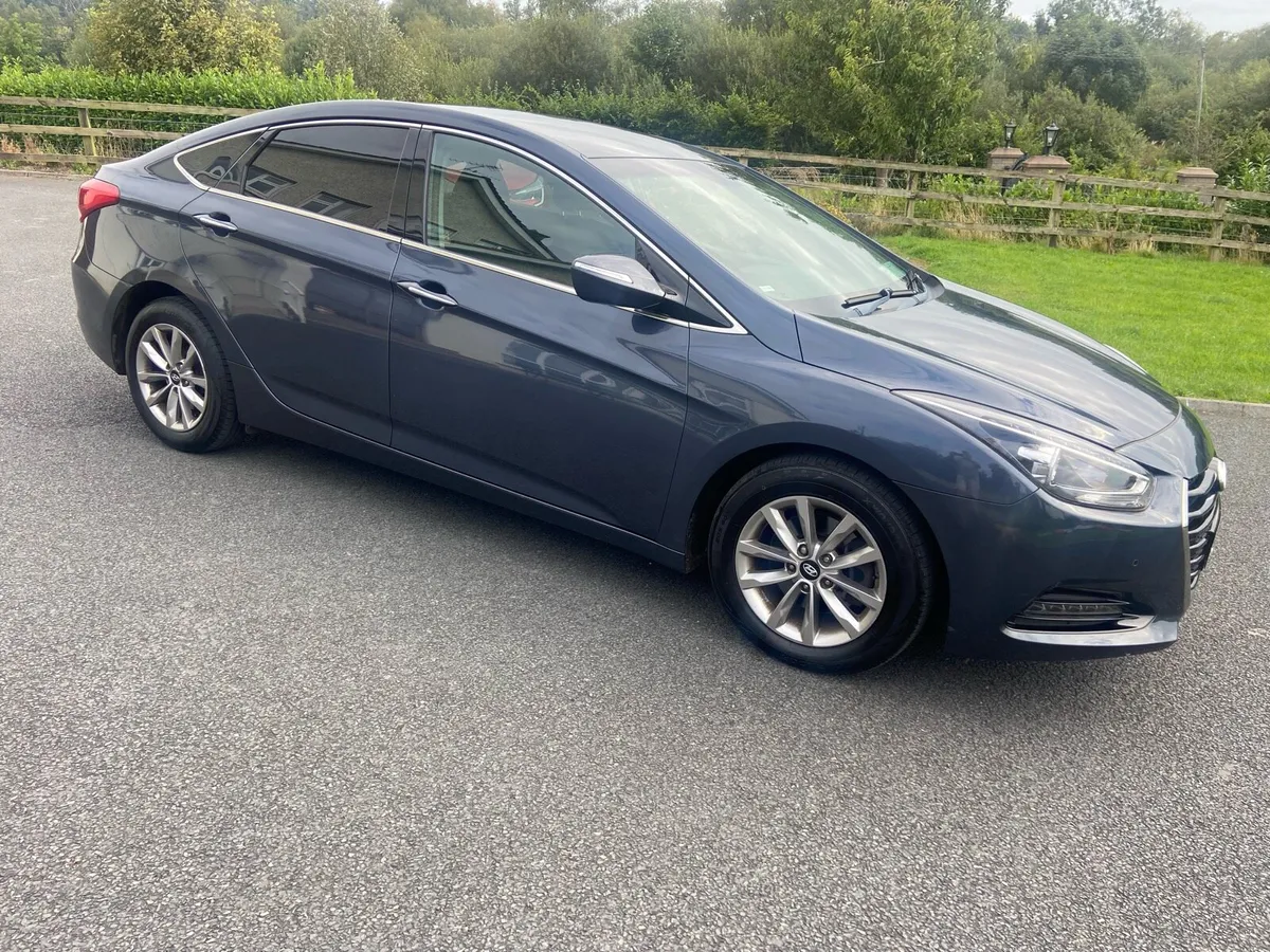 Hyundai i40 1.7 Se Nav - Image 1