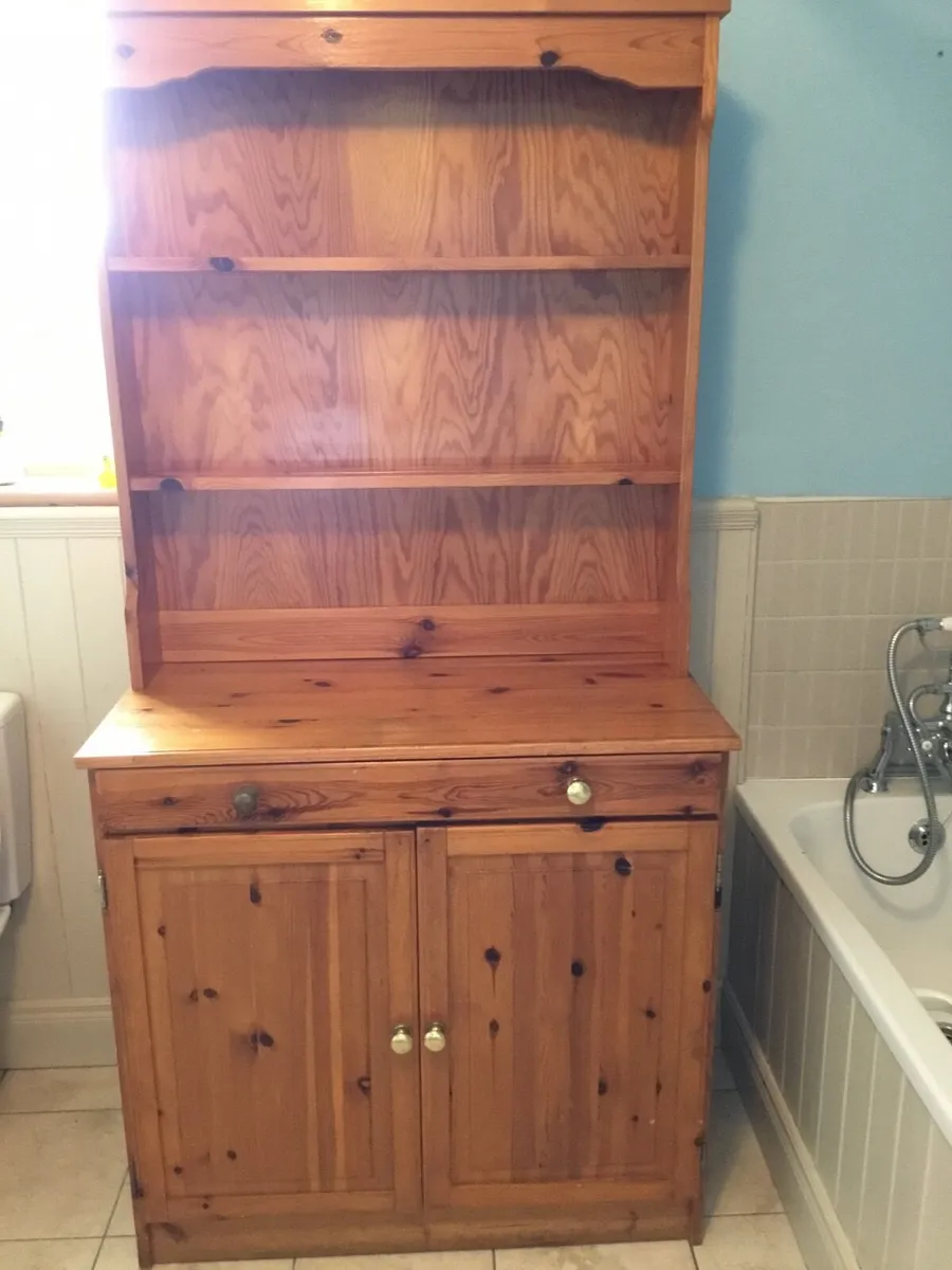 Dresser - Image 1