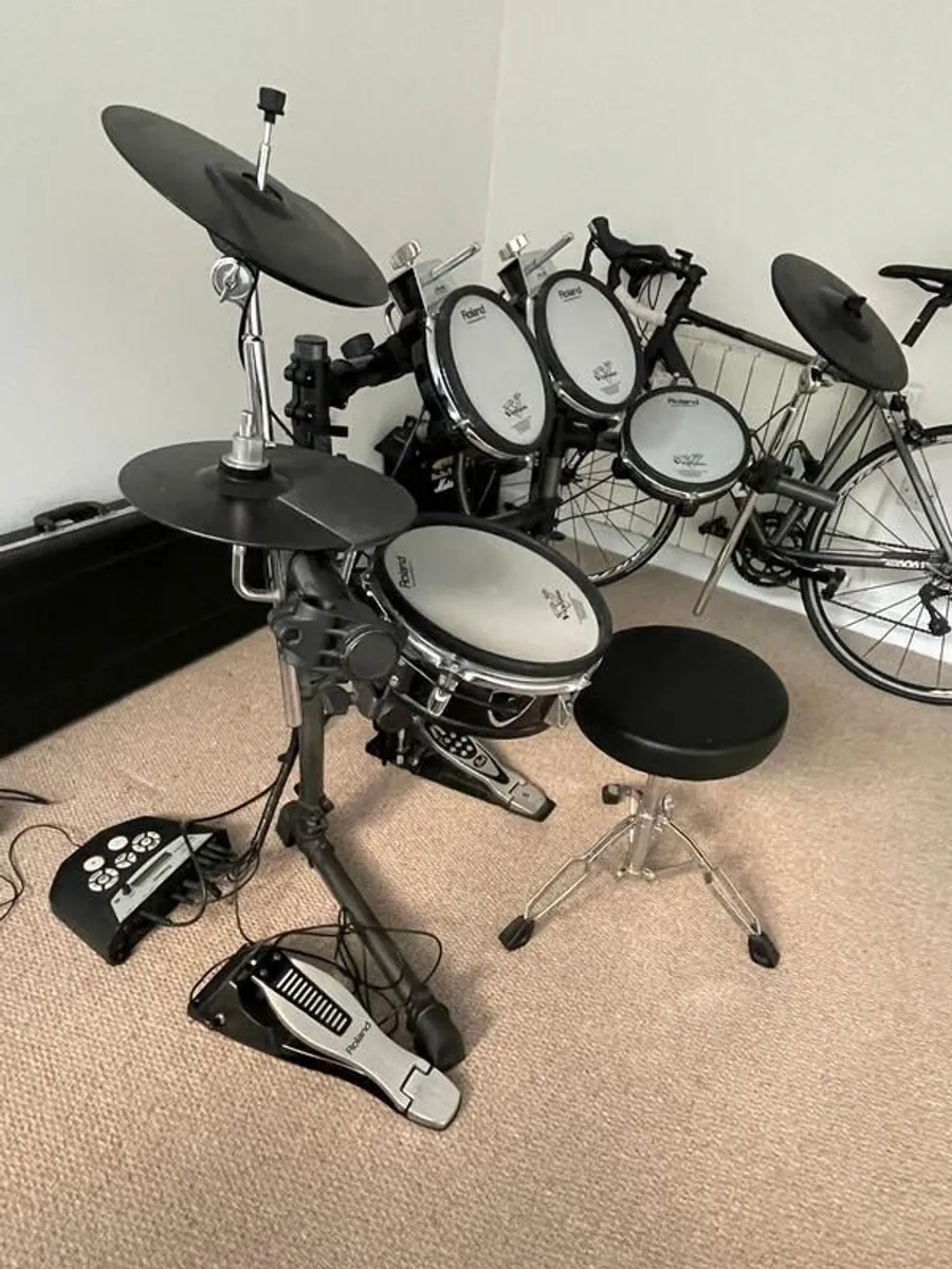 Roland TD-6V Electronic Drumkit - Image 3