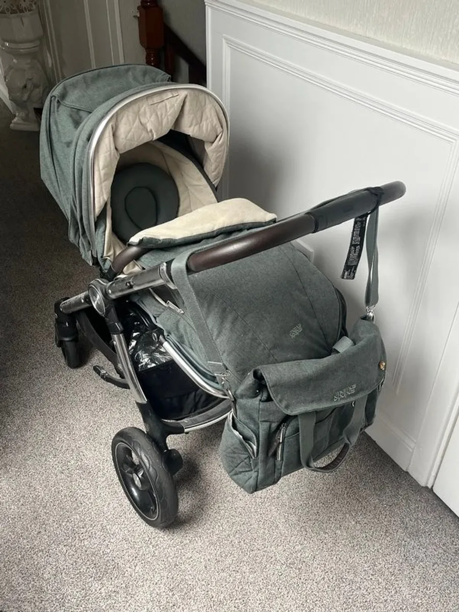 Pram - Image 4