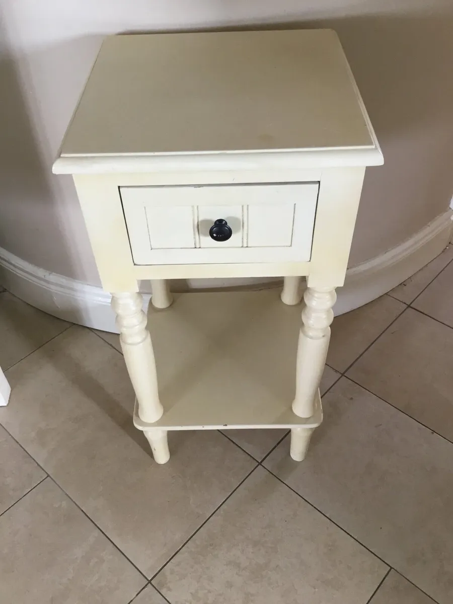 Side table - Image 1