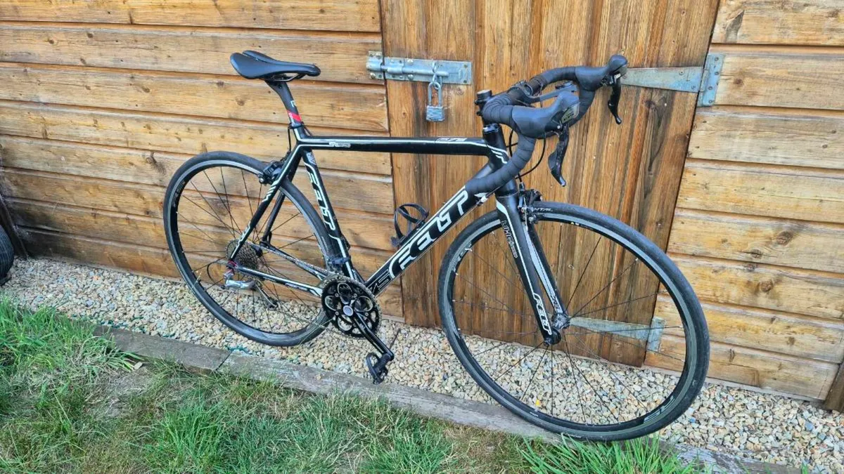 Felt F75 Road Bike - Image 1
