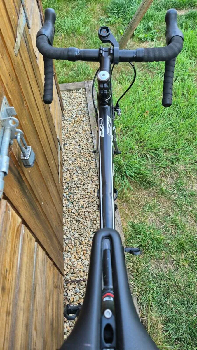 Felt F75 Road Bike - Image 2
