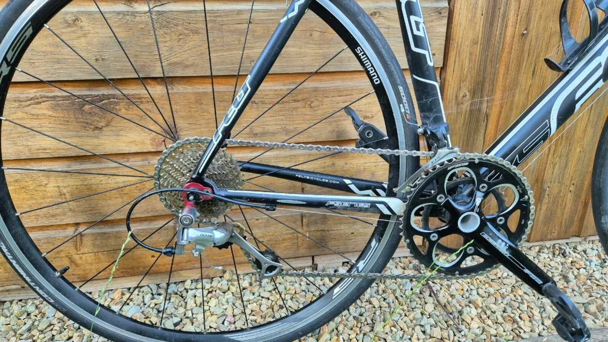 Felt F75 Road Bike - Image 3