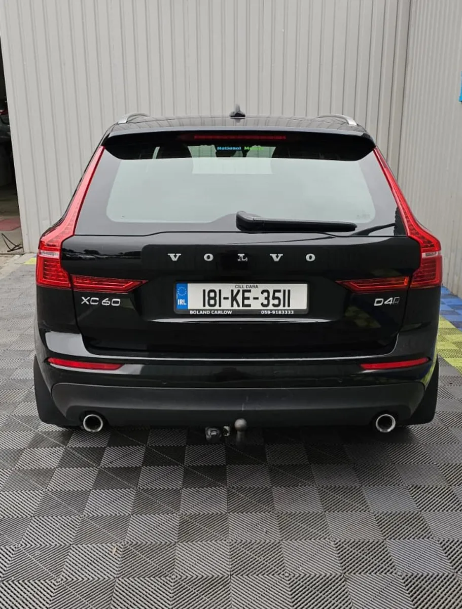 2018 Volvo XC60 2.0 D4 AWD Momentum  Automatic - Image 4