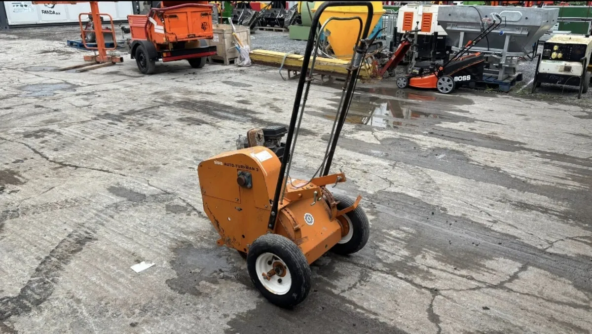 SISIS Auto-Turfman 3 Aerator - Image 4