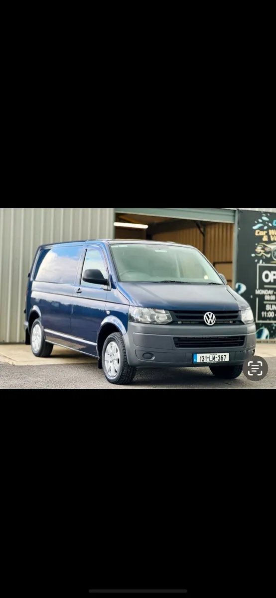 Volkswagen Transporter 2013 - Image 2
