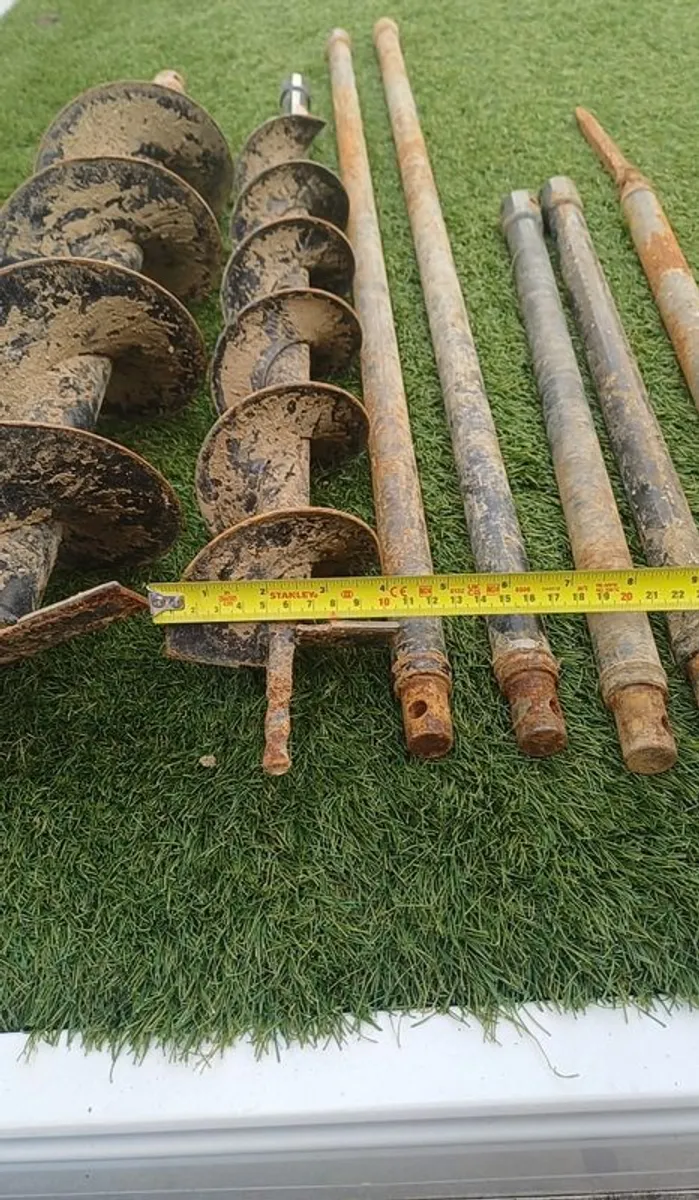 Auger bits and  extension poles plus sds auger chuck - Image 2