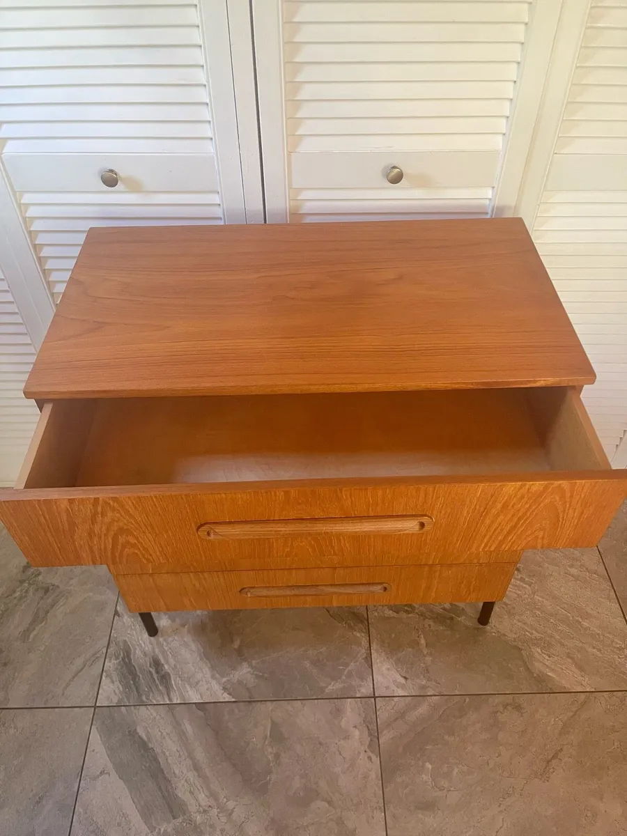 Mid century drawer chest - Image 2