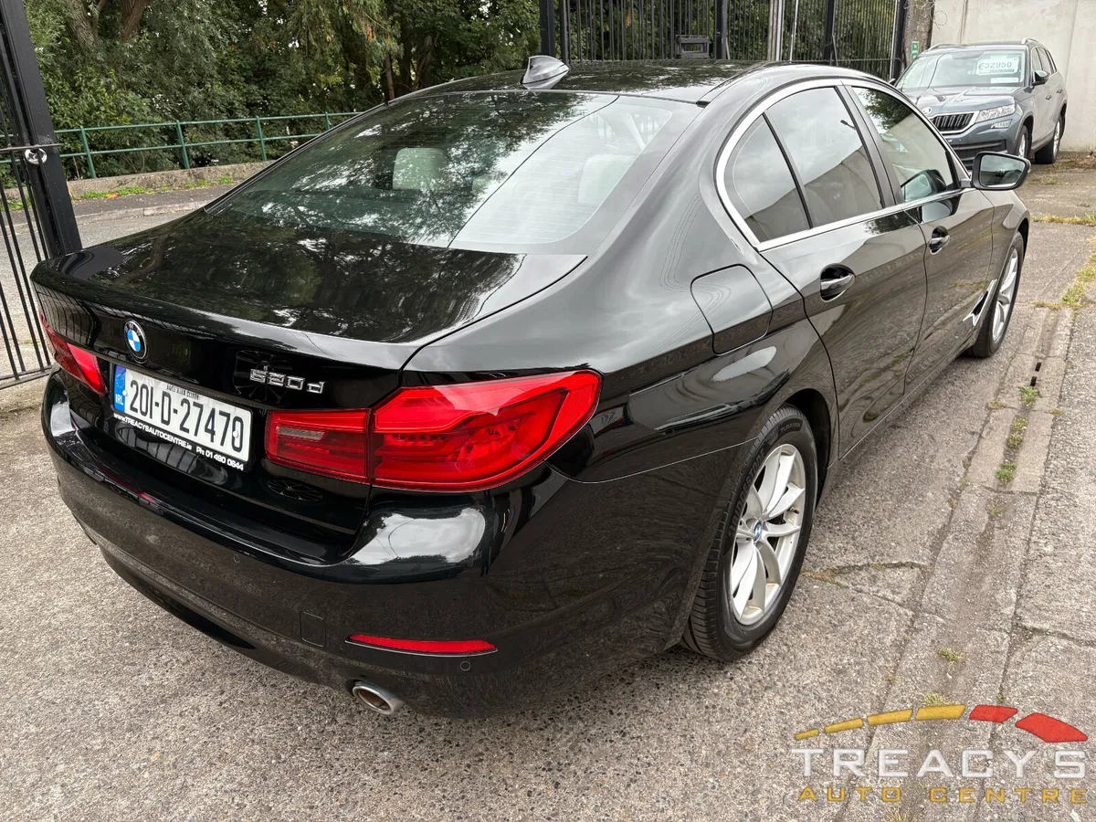 BMW 5-Series 2020 - Image 4