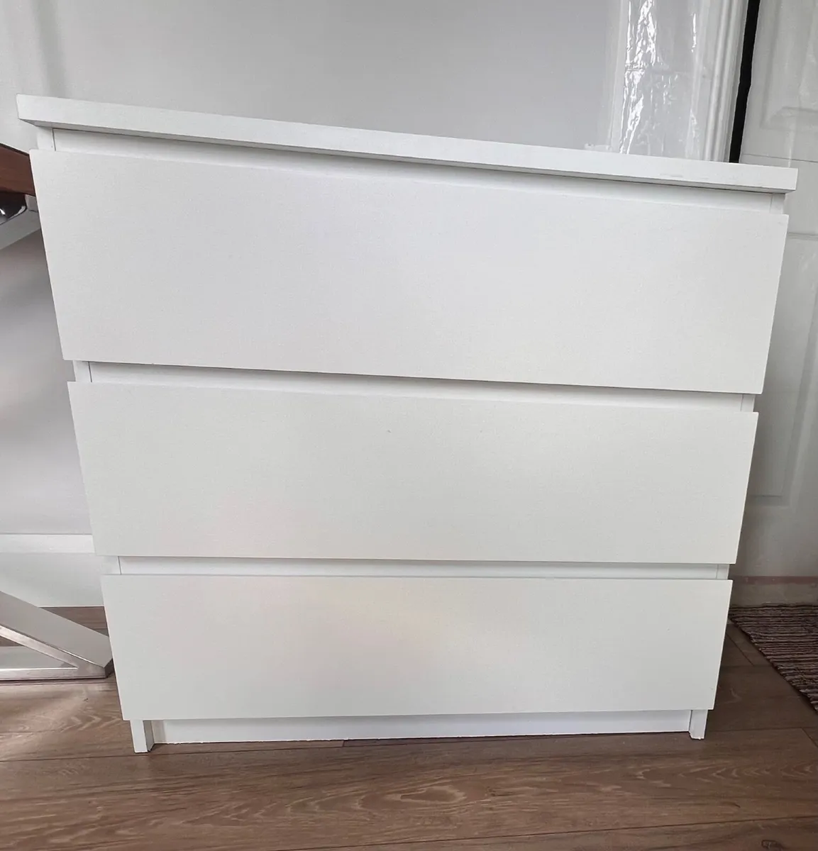 Ikea malm 3 drawer chest of drawers - Image 2