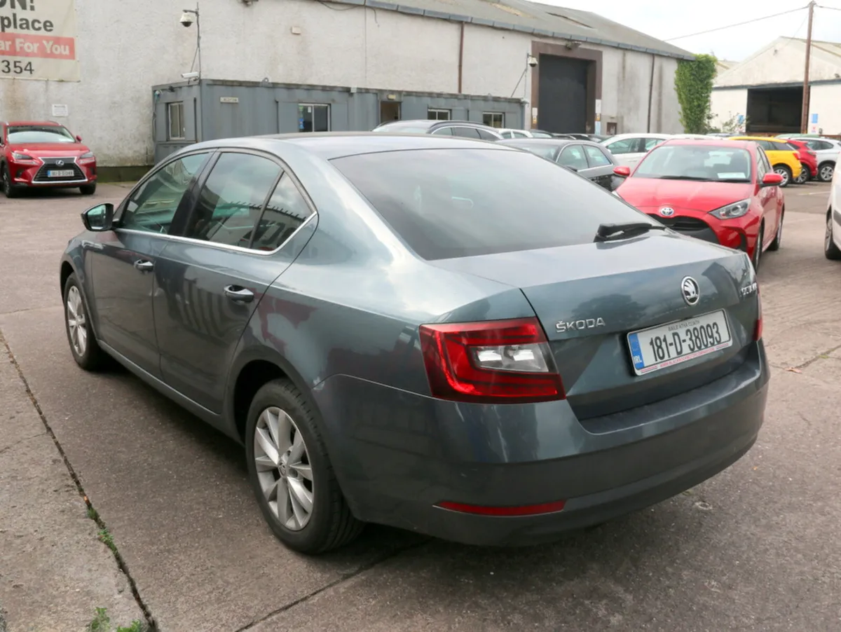 Skoda Octavia 2018 - Image 4