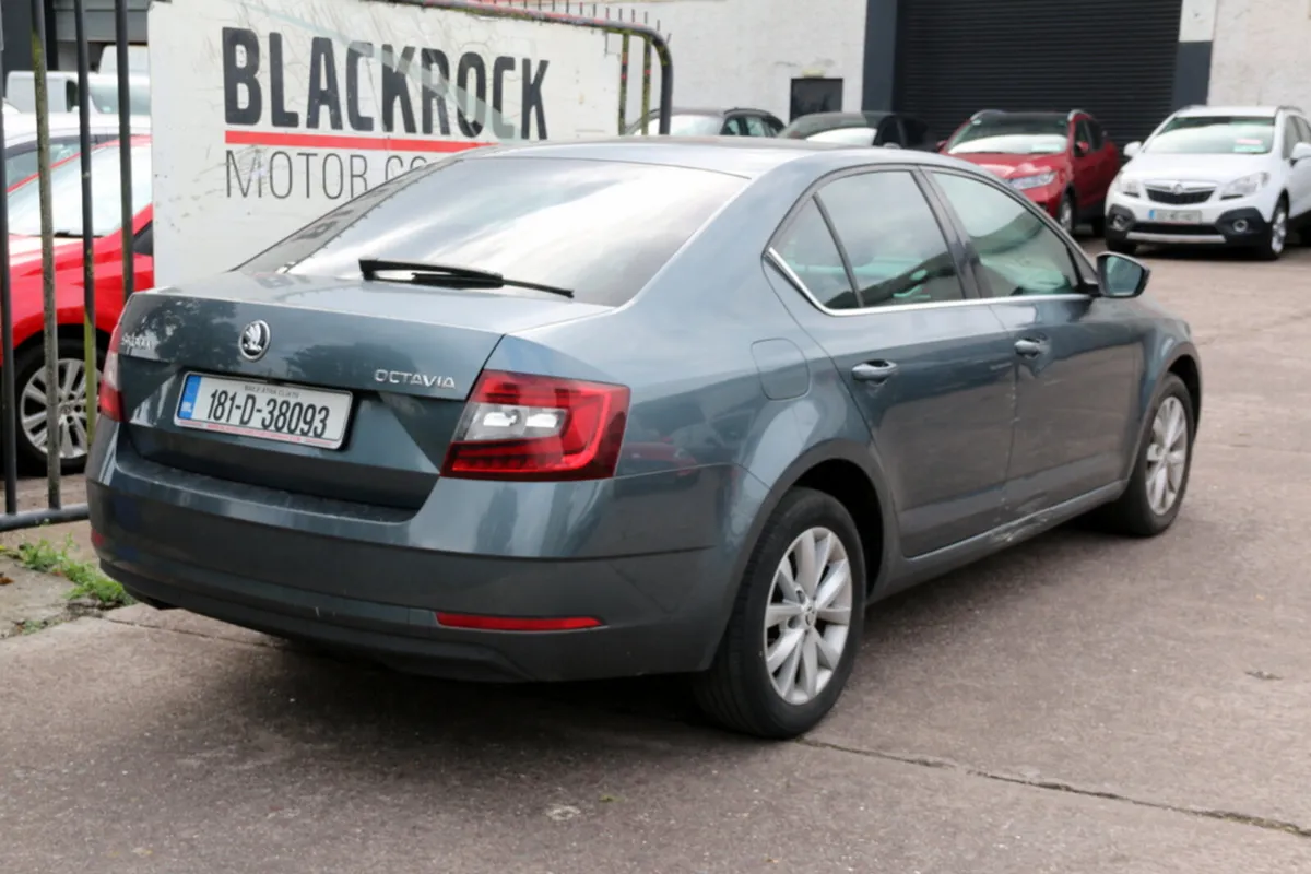 Skoda Octavia 2018 - Image 3