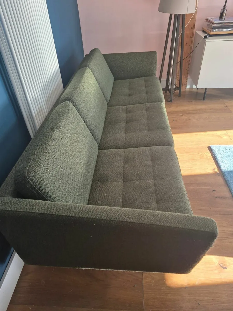 Modern 3 seater Sofa - Image 2