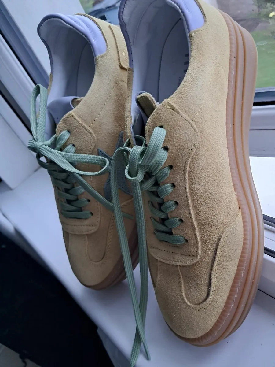Ladies Meline  footwear - Image 1