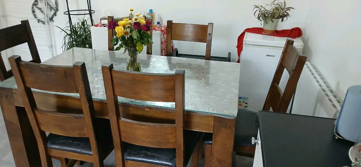 Dining table - Image 4