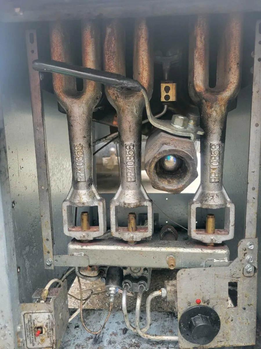 Fryer Natural Gas 3 Burner PITCO - Image 4