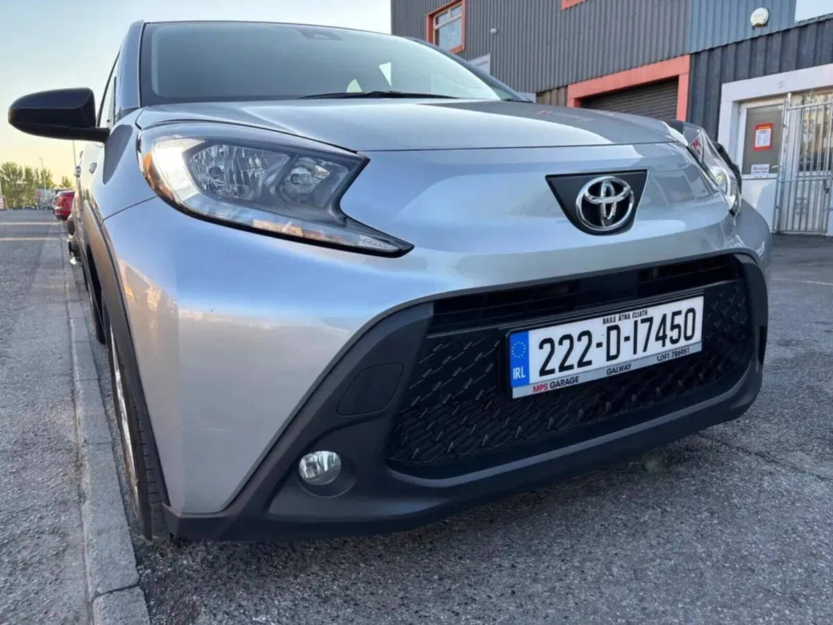2022 Toyota Aygo X 1.0 VVT-i - Image 3