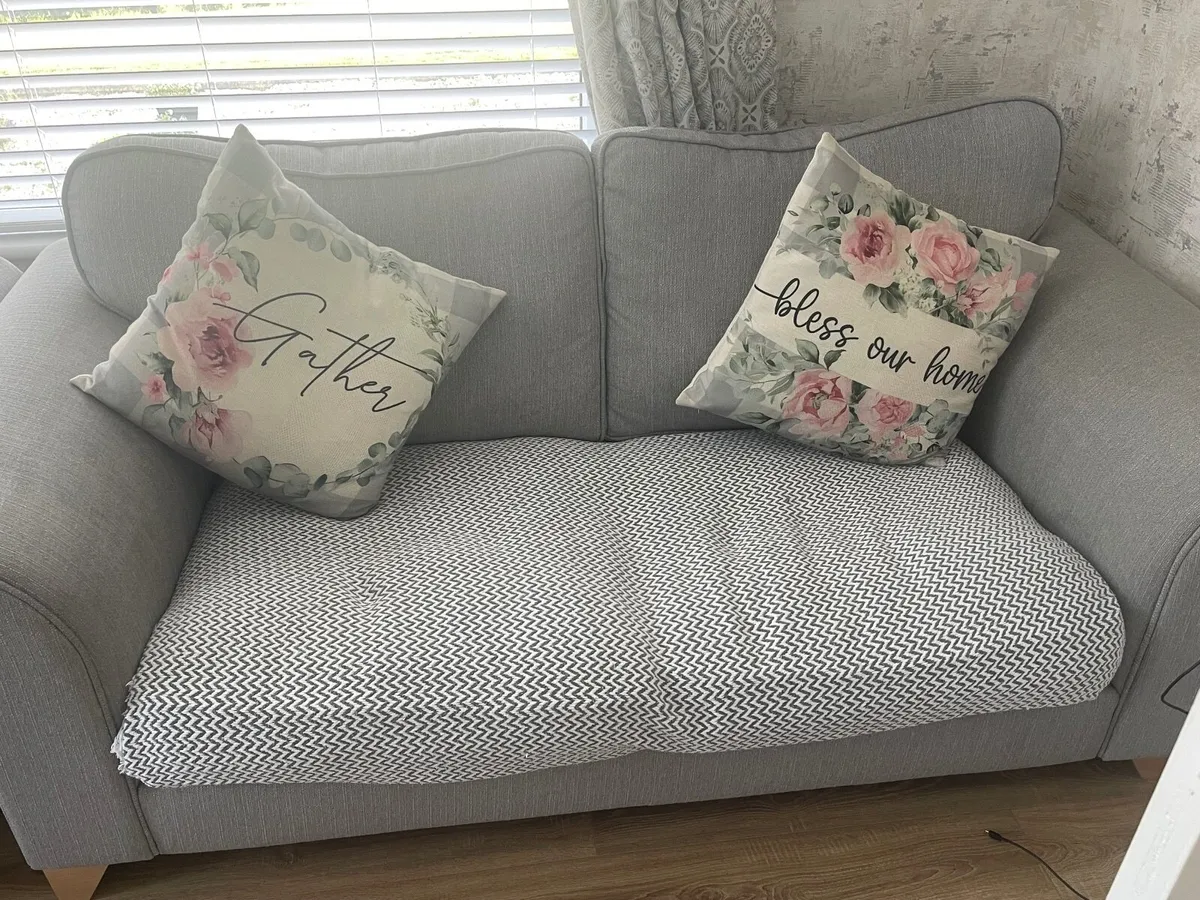 Sofa - Image 3