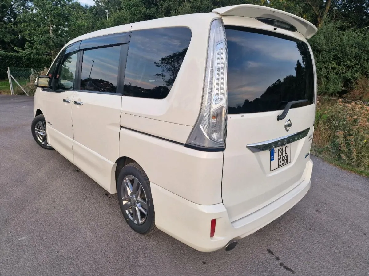 2013 Nissan Serena S-Hybrid 2.0L 8 seater 107k km - Image 2
