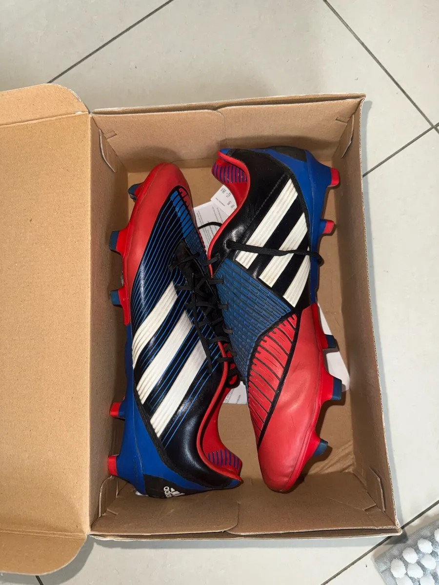Adidas predator incurza UK12 - Image 1